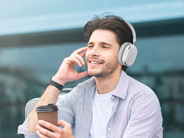 P9 Wireless Headphones